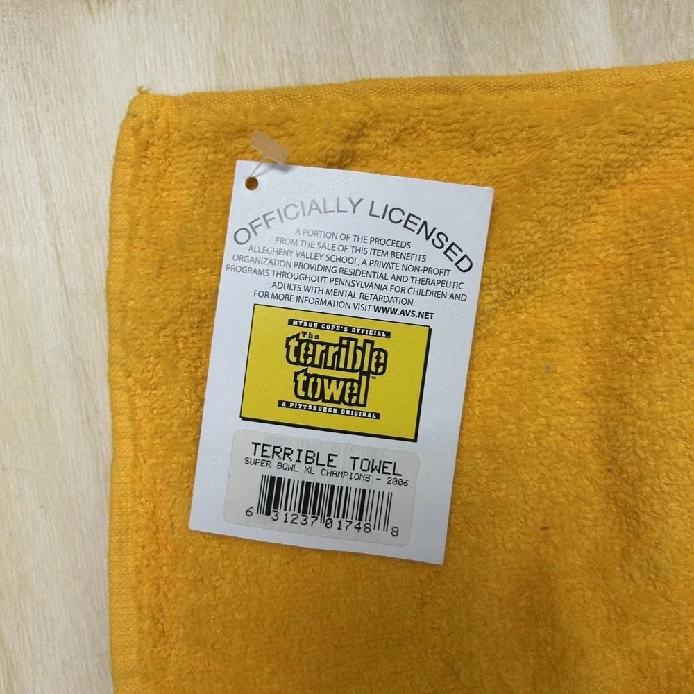Y2K Pittsburgh Steelers Towel Yellow NFL Terrible Towel Super Bowl XL Detriot 06